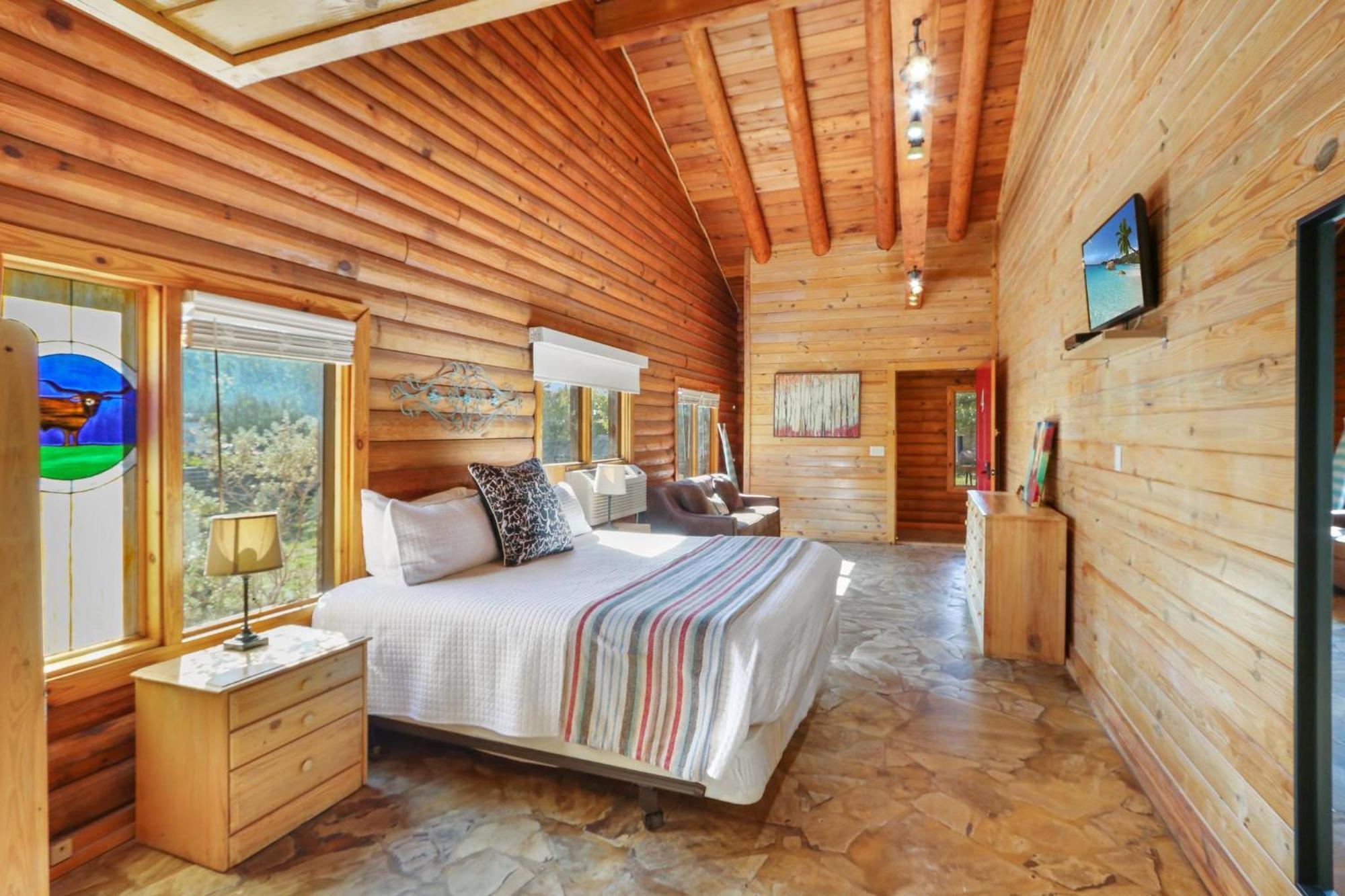 Wimberley Log Cabins Resort And Suites- Unit 4 Ngoại thất bức ảnh